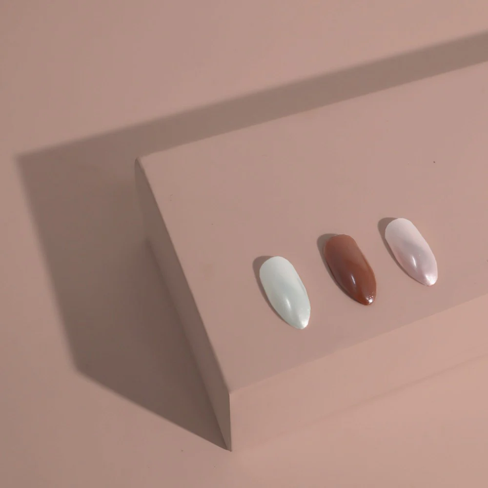 Milk Glazed | Faux Nails - Image 4